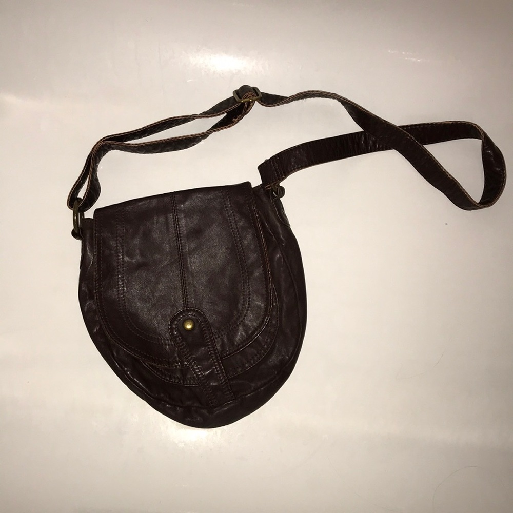 brown satchel